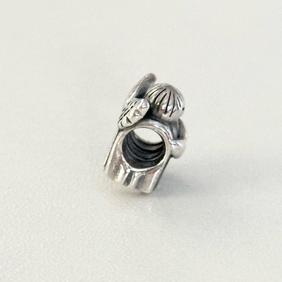 Pandora 925 Angel Of Hope Rare Retired Christmas Bead Charm - Picture 3 of 5
